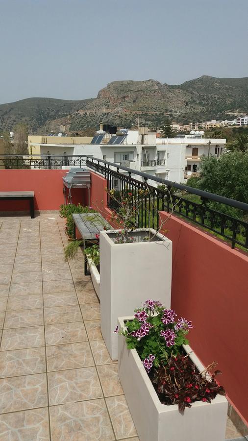 Hanna'S Apartments Палеохора Екстер'єр фото